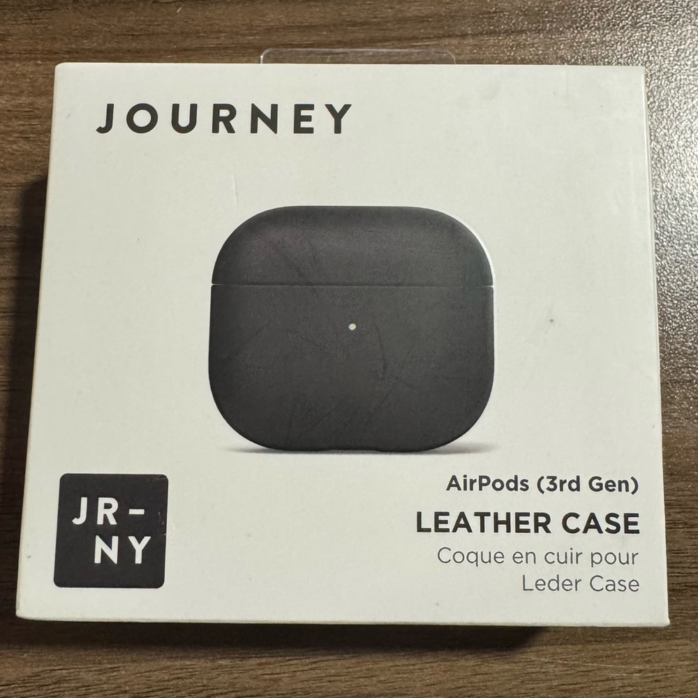 🖤 Journey Leather AirPods Case (3rd Gen) | Black | Gently Used